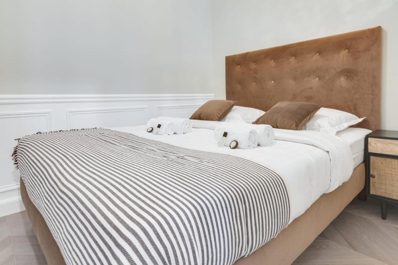 Guestready - Lovely Flat In Central Paris Near Notre-Dame Lägenhet Exteriör bild